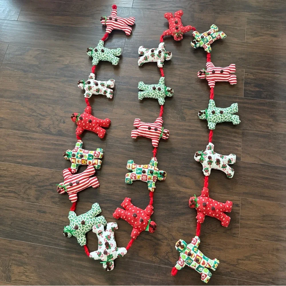 VTG Christmas Hand Sewn Fabric Gingerbread Men Garland;Extra Long 13 Feet (156”)